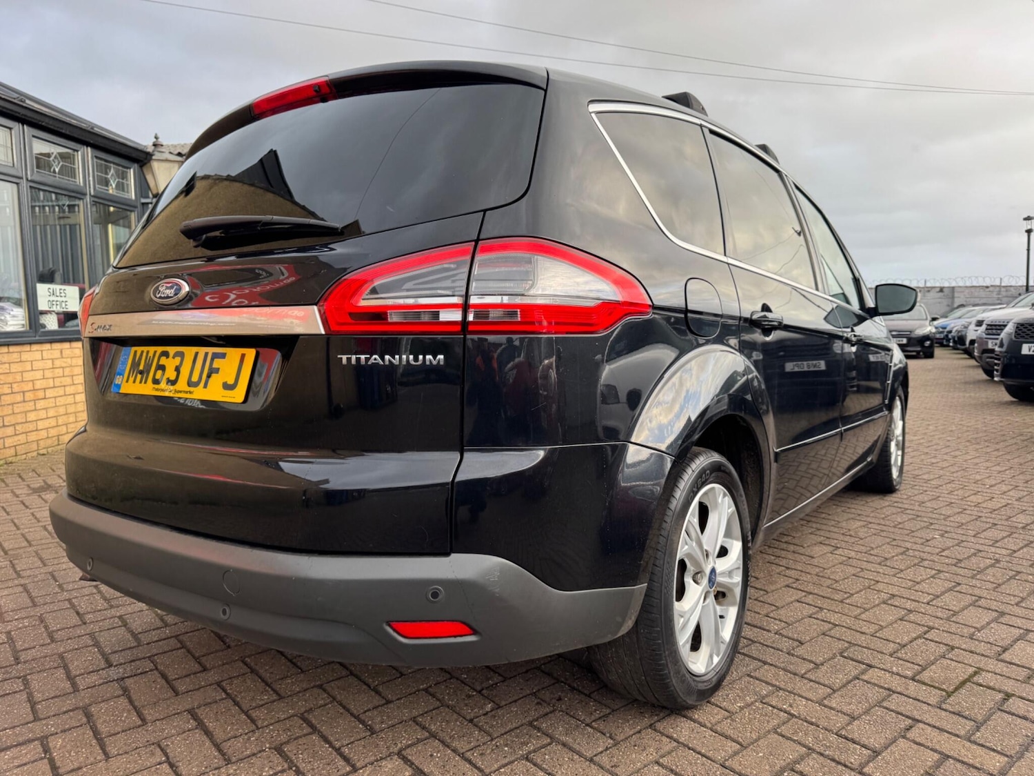 Used Ford S-Max 2013 for sale - 76912976: Photo 7