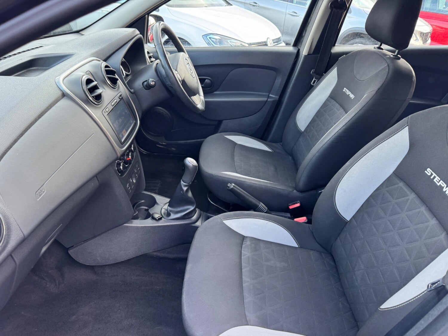 Used Dacia Sandero Stepway for sale - 78184251: Photo 13