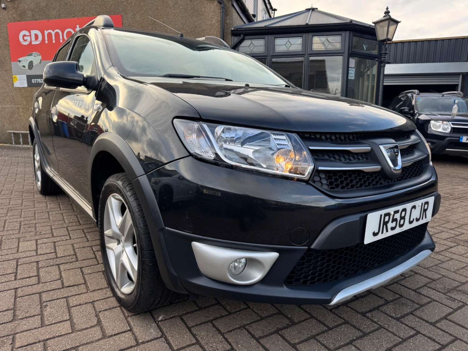 Used Dacia Sandero Stepway for sale - 78184251: Photo 3