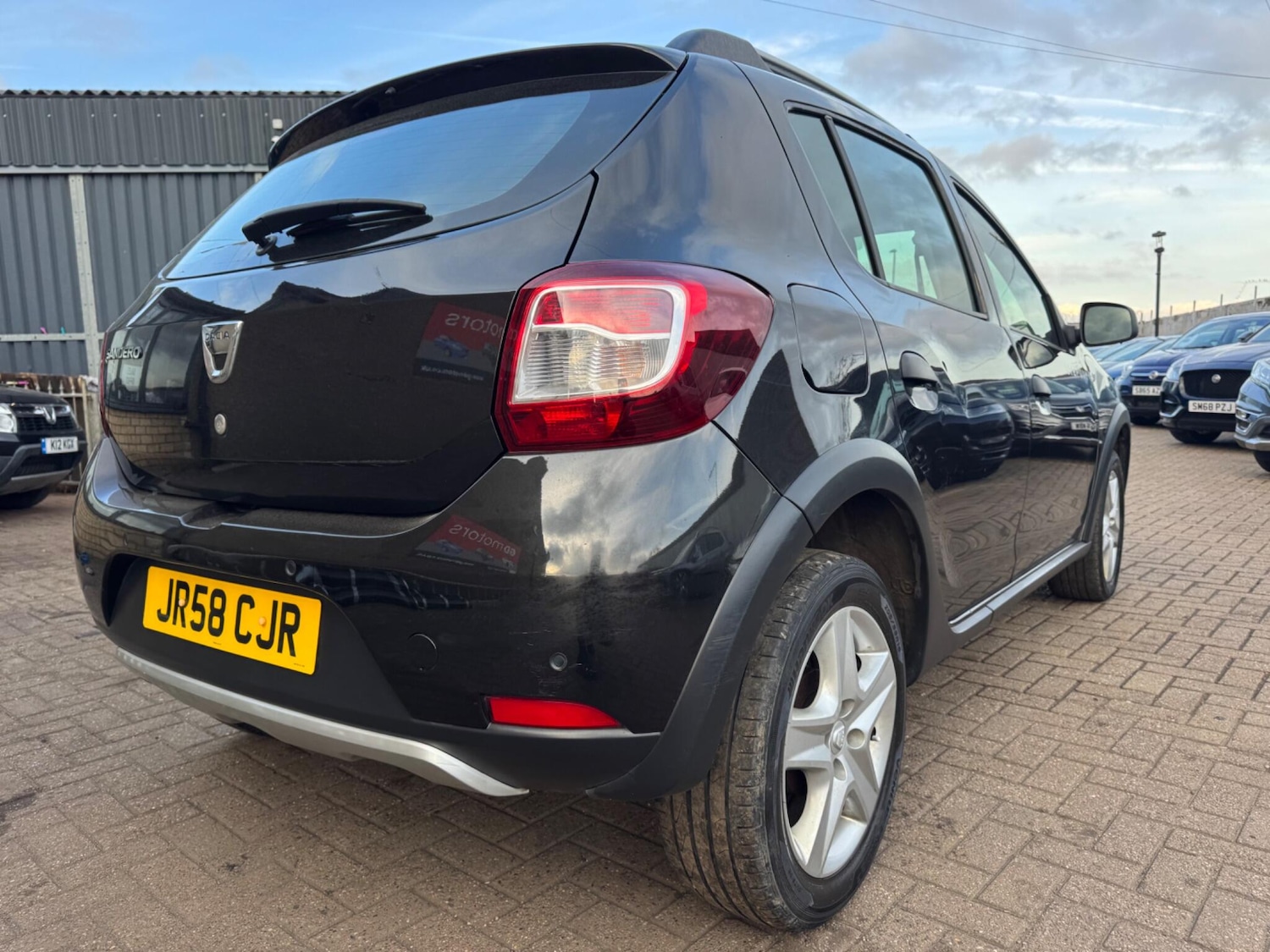 Used Dacia Sandero Stepway for sale - 78184251: Photo 6