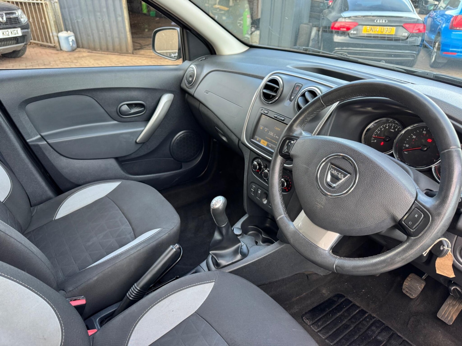 Used Dacia Sandero Stepway for sale - 78184251: Photo 8