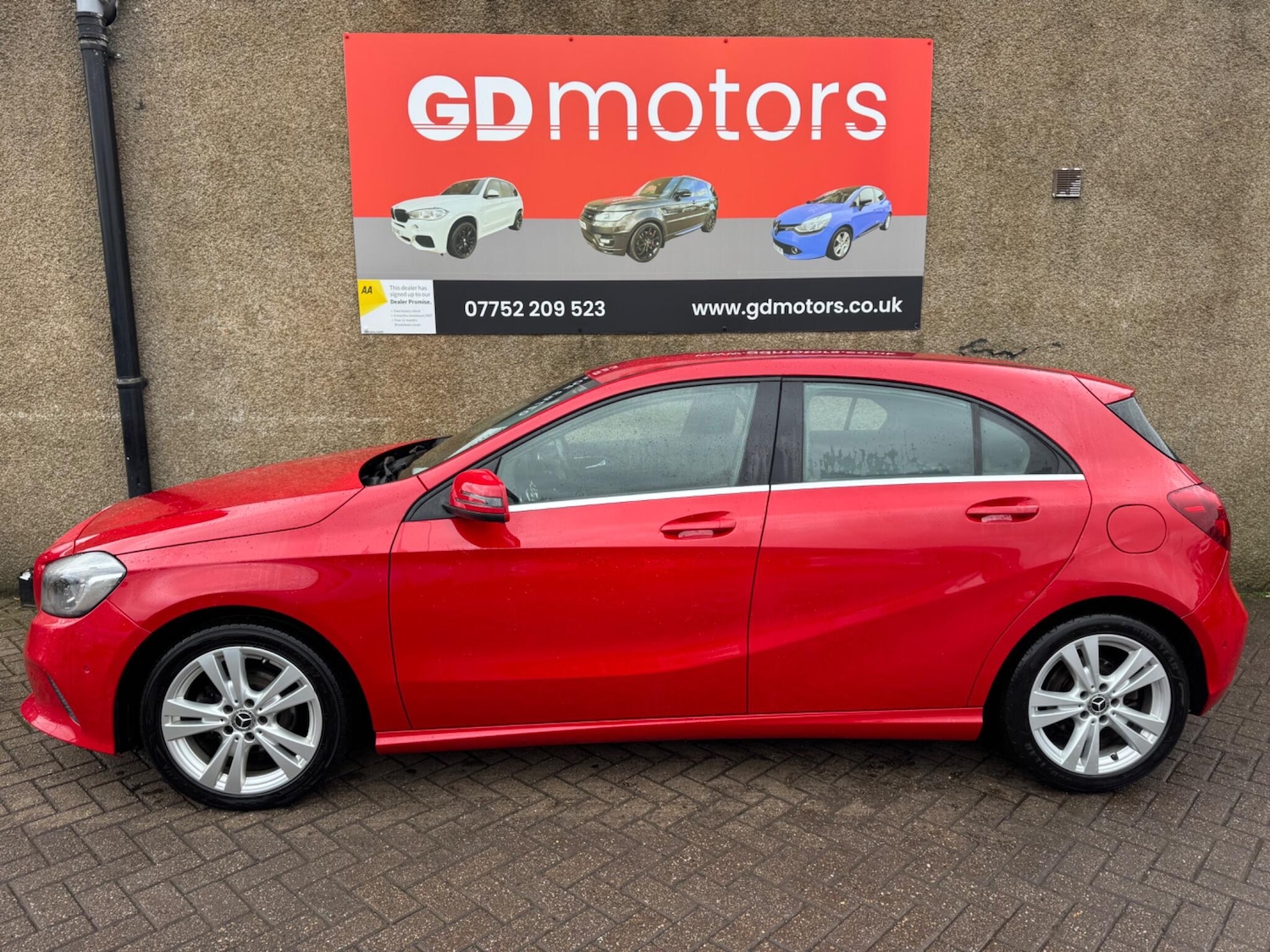 Used Mercedes-Benz A-Class for sale - 77454789: Photo 2