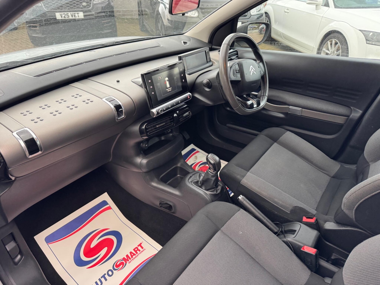 Used Citroen C4 Cactus 2015 for sale - 76913668: Photo 18