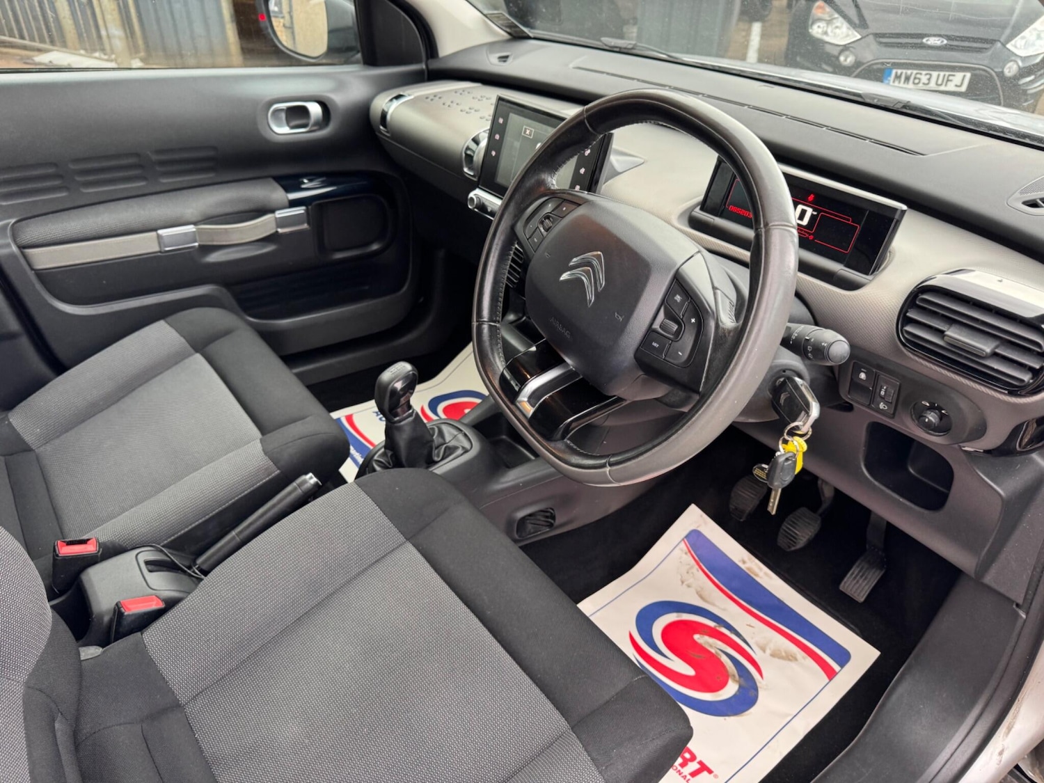 Used Citroen C4 Cactus 2015 for sale - 76913668: Photo 24