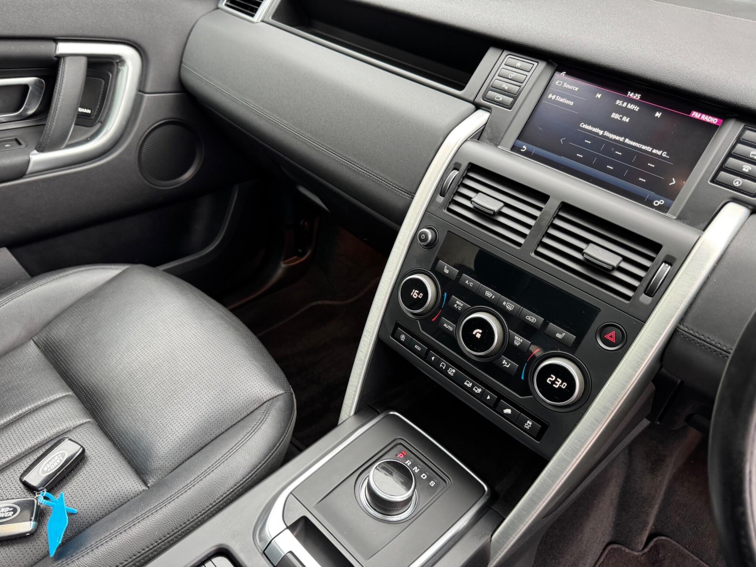 Used Land Rover Discovery Sport for sale - 78136145: Photo 13