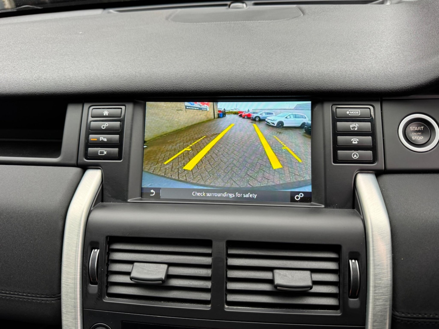 Used Land Rover Discovery Sport for sale - 78136145: Photo 16