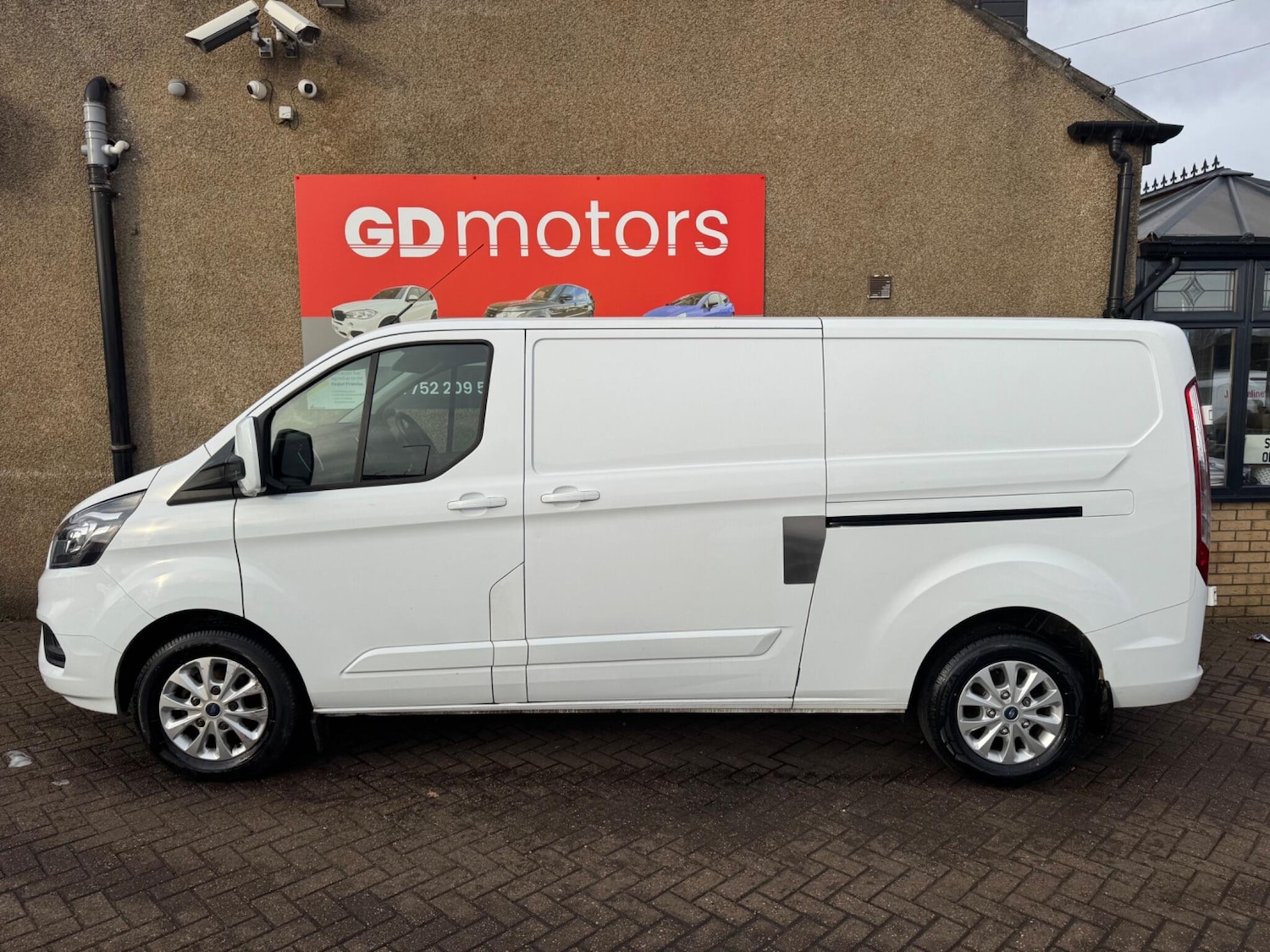 Used Ford Transit Custom 2019 for sale - 76824641: Photo 2