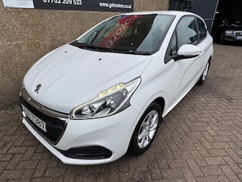 Used Peugeot 208 2015 for sale - 76306875: Photo 4