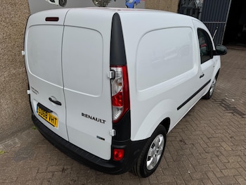 Used Renault Kangoo 2018 for sale - 75600024: Photo