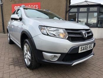 Used Dacia Sandero Stepway 2016 for sale - 79464082: Photo