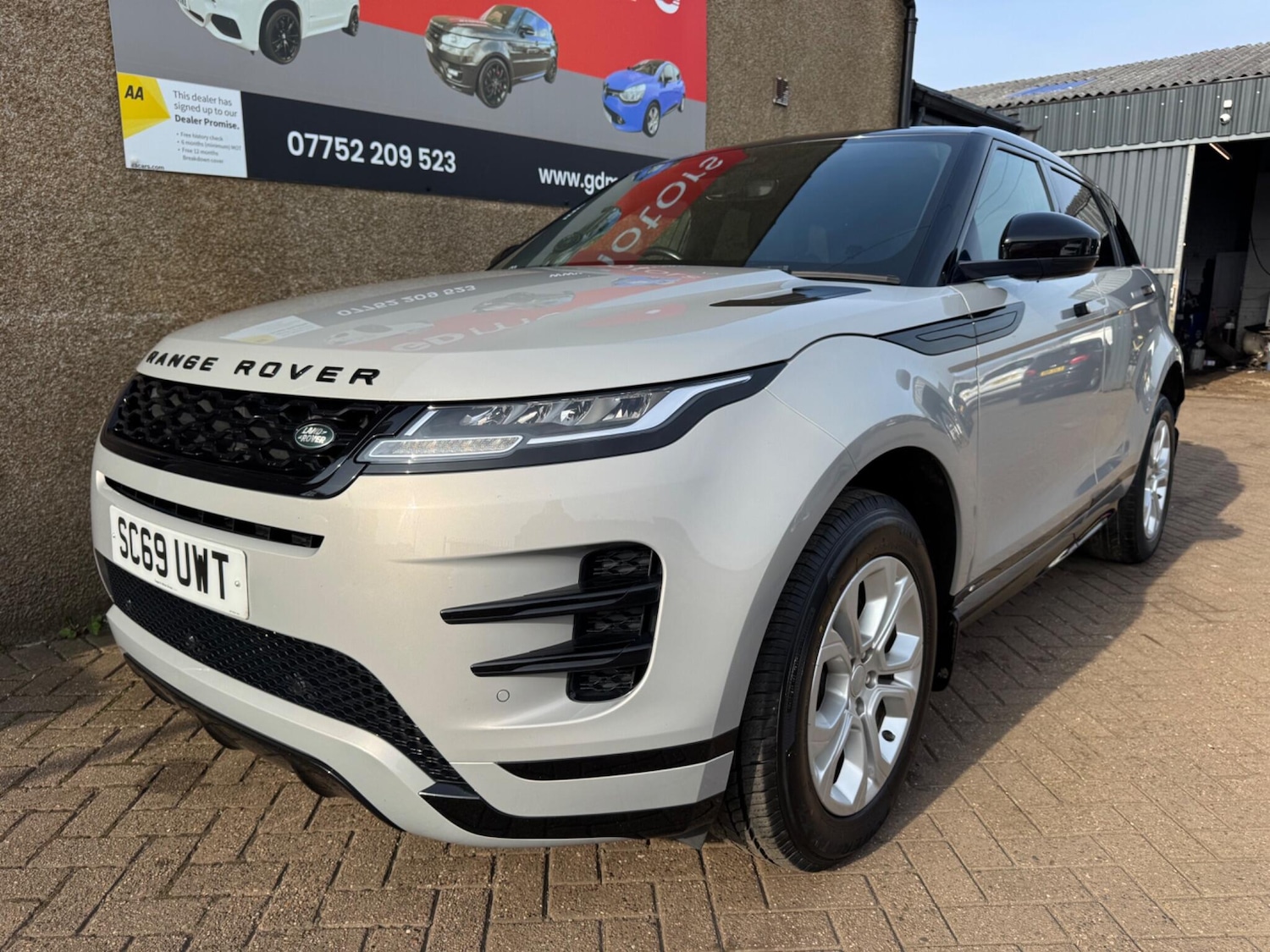 Used Land Rover Range Rover Evoque 2020 for sale - 77977971: Photo 1
