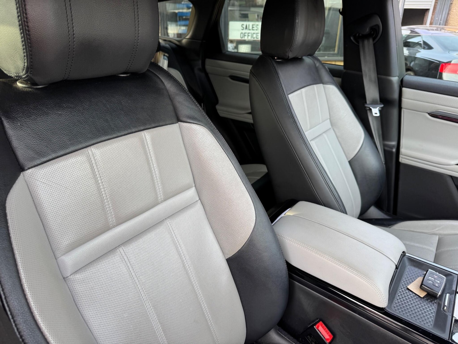 Used Land Rover Range Rover Evoque 2020 for sale - 77977971: Photo 6