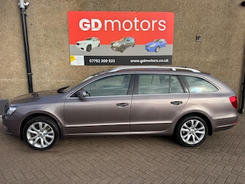 Used Skoda Superb 2015 for sale - 78362088: Photo