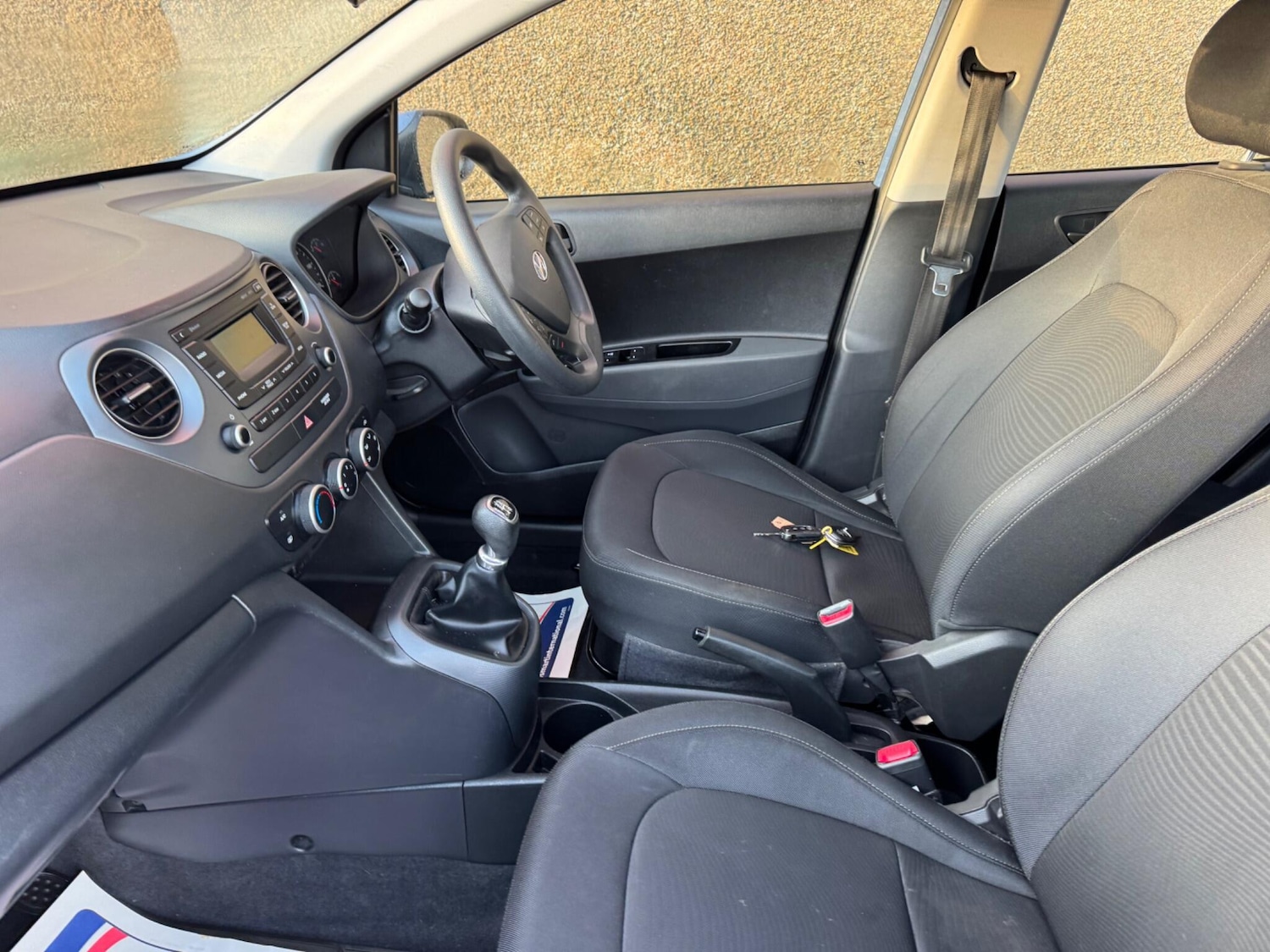 Used Hyundai i10 2017 for sale - 77029674: Photo 17