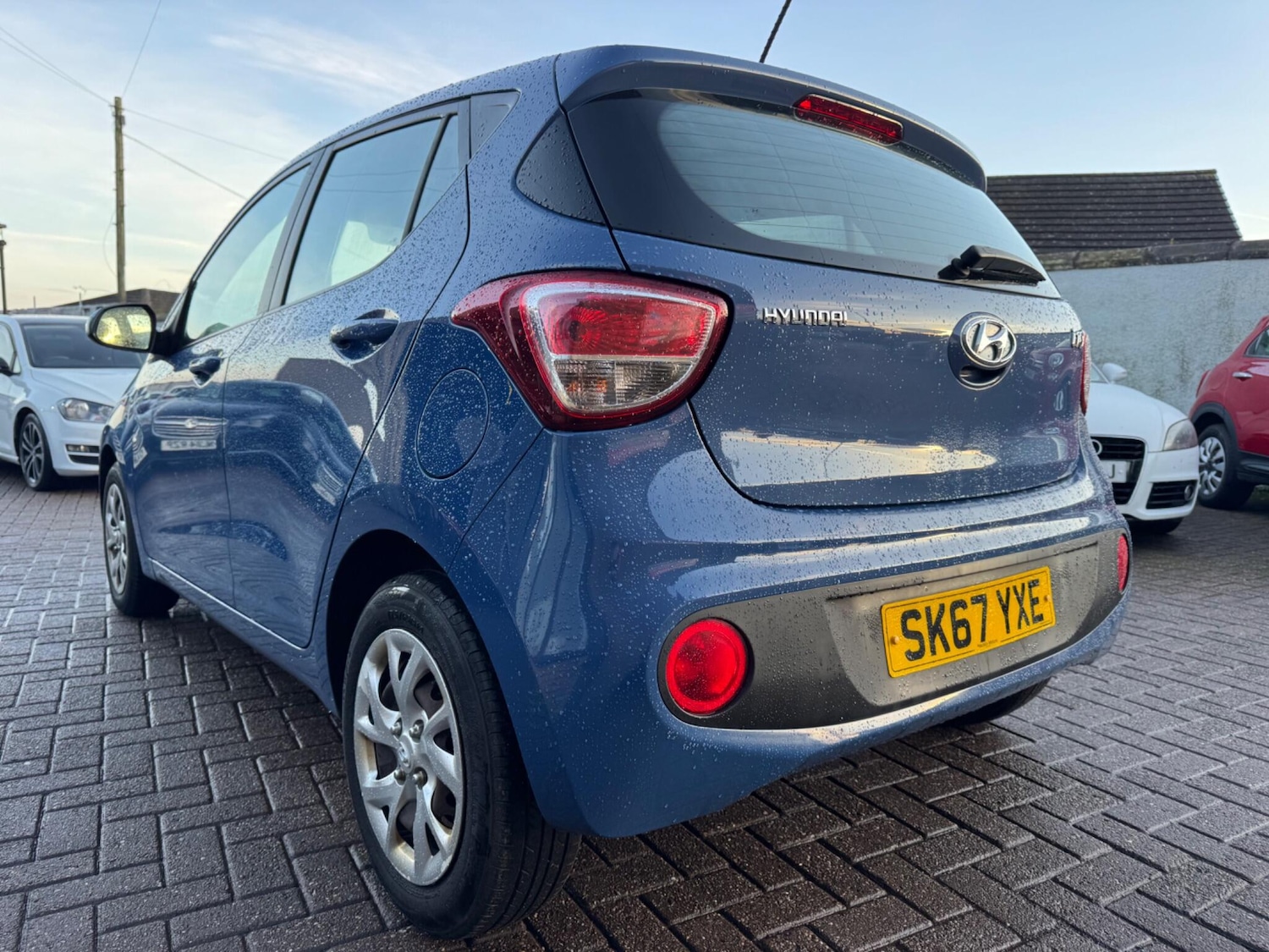 Used Hyundai i10 2017 for sale - 77029674: Photo 7