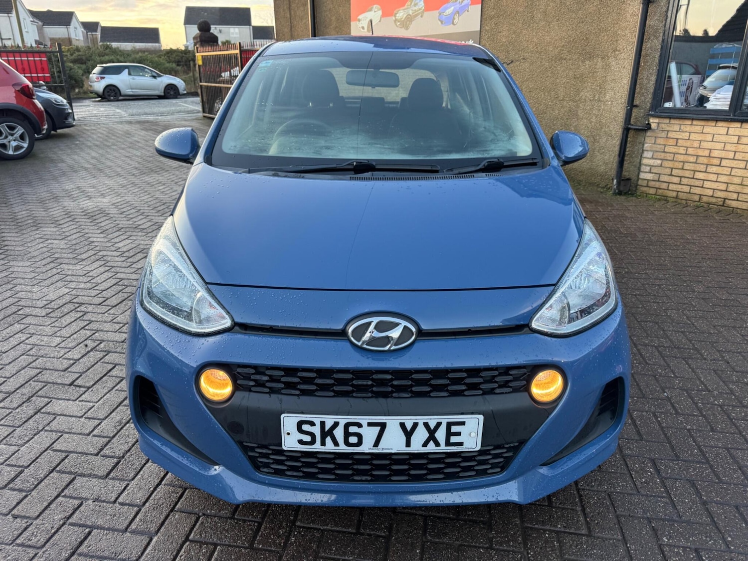 Used Hyundai i10 2017 for sale - 77029674: Photo 9