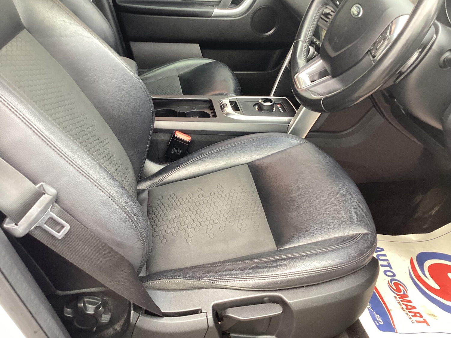 Used Land Rover Discovery Sport 2017 for sale - 76031512: Photo 13