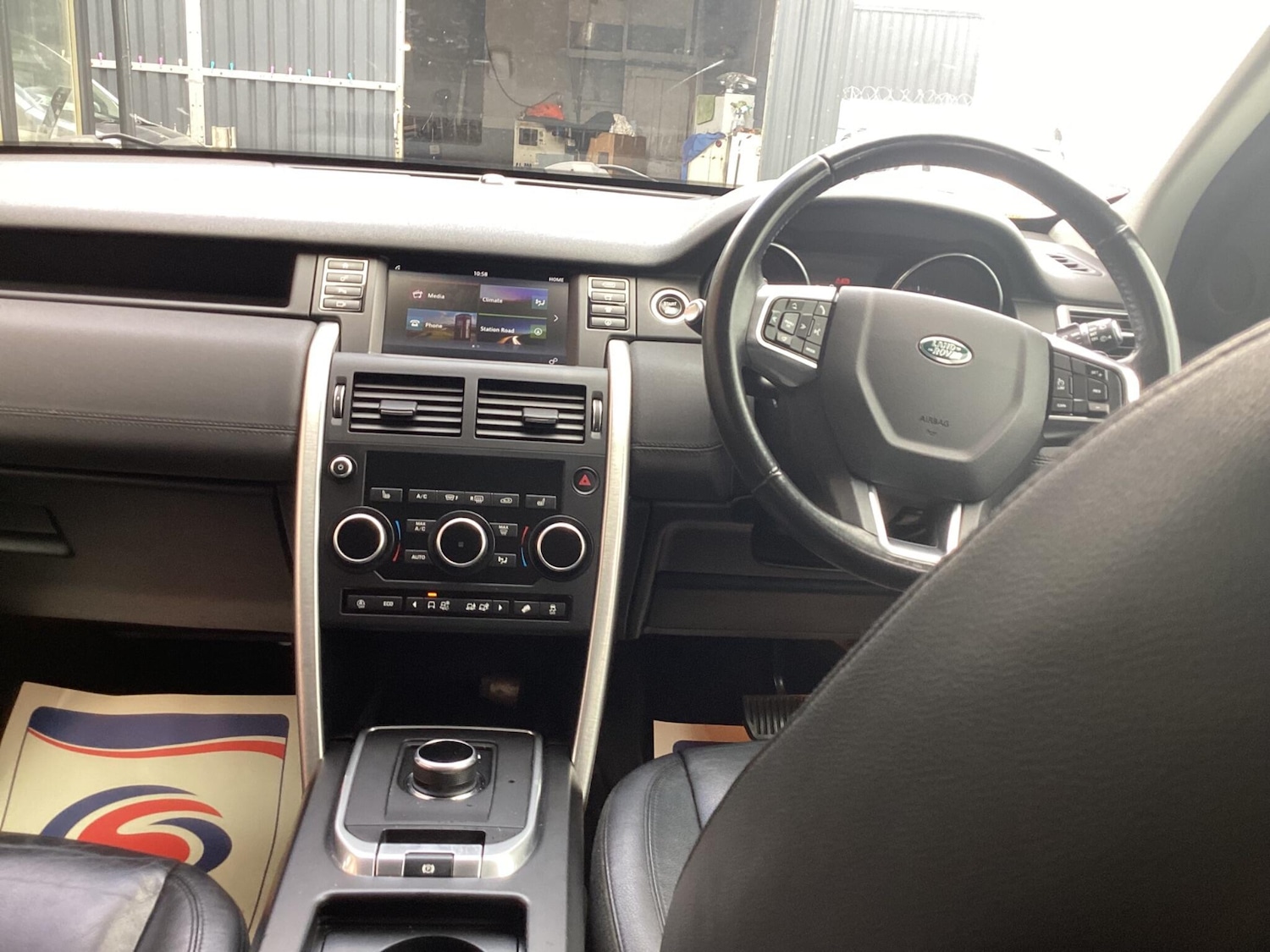 Used Land Rover Discovery Sport 2017 for sale - 76031512: Photo 15