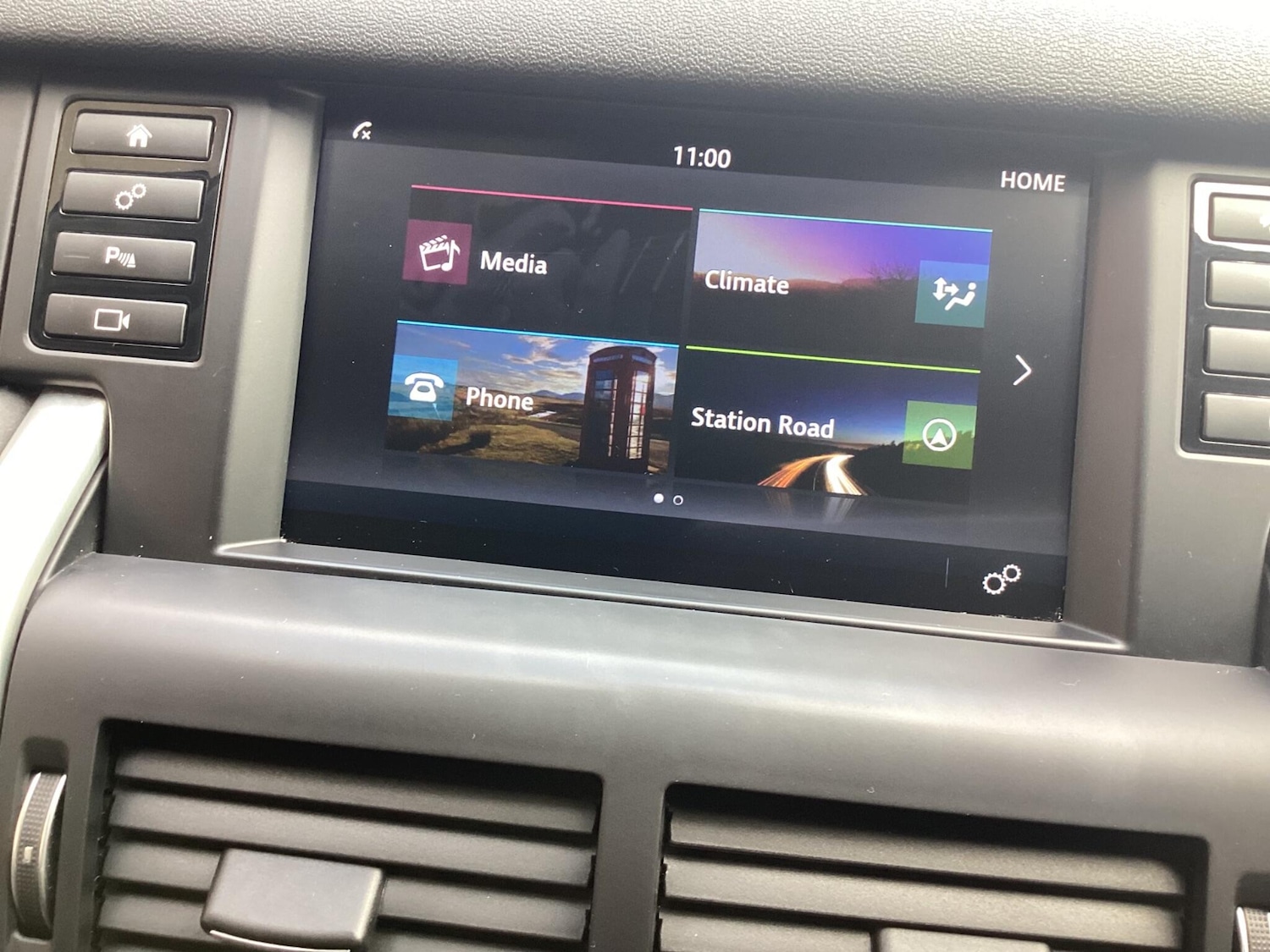 Used Land Rover Discovery Sport 2017 for sale - 76031512: Photo 16