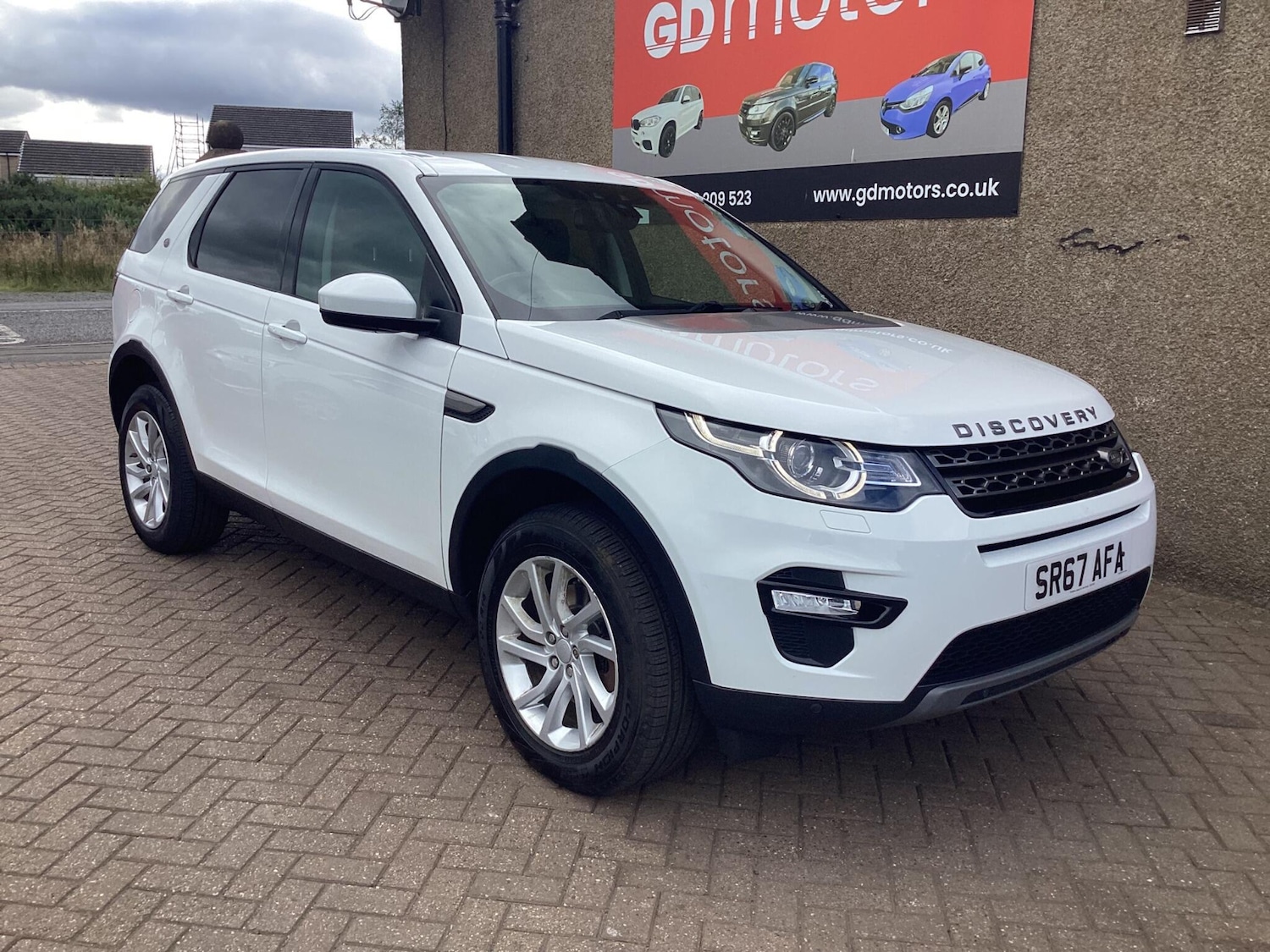 Used Land Rover Discovery Sport 2017 for sale - 76031512: Photo 5