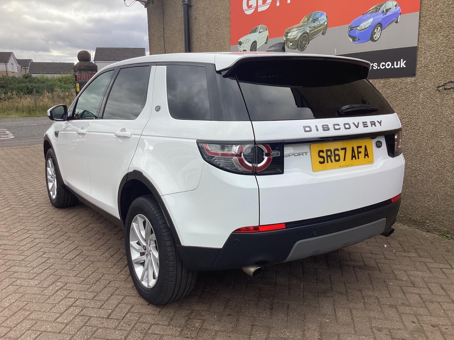 Used Land Rover Discovery Sport 2017 for sale - 76031512: Photo 9