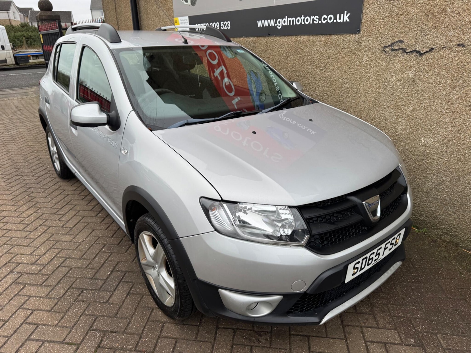 Used Dacia Sandero Stepway 2015 for sale - 77067098: Photo 11