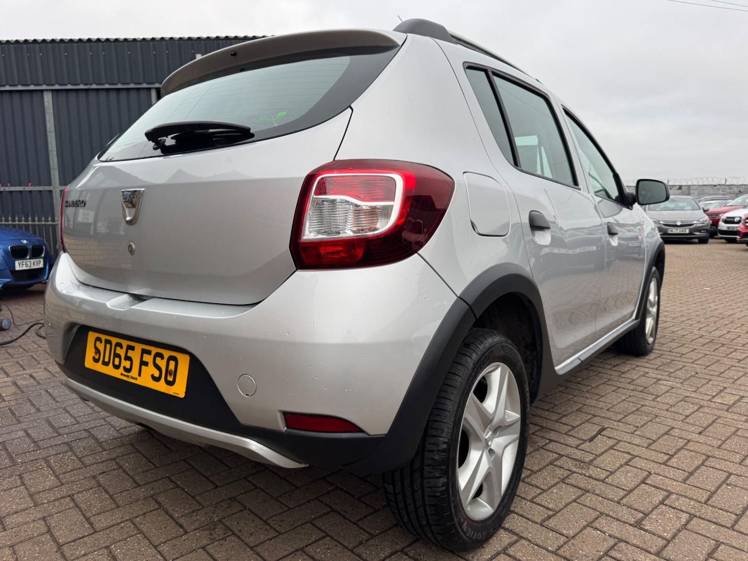 Used Dacia Sandero Stepway 2015 for sale - 77067098: Photo 8