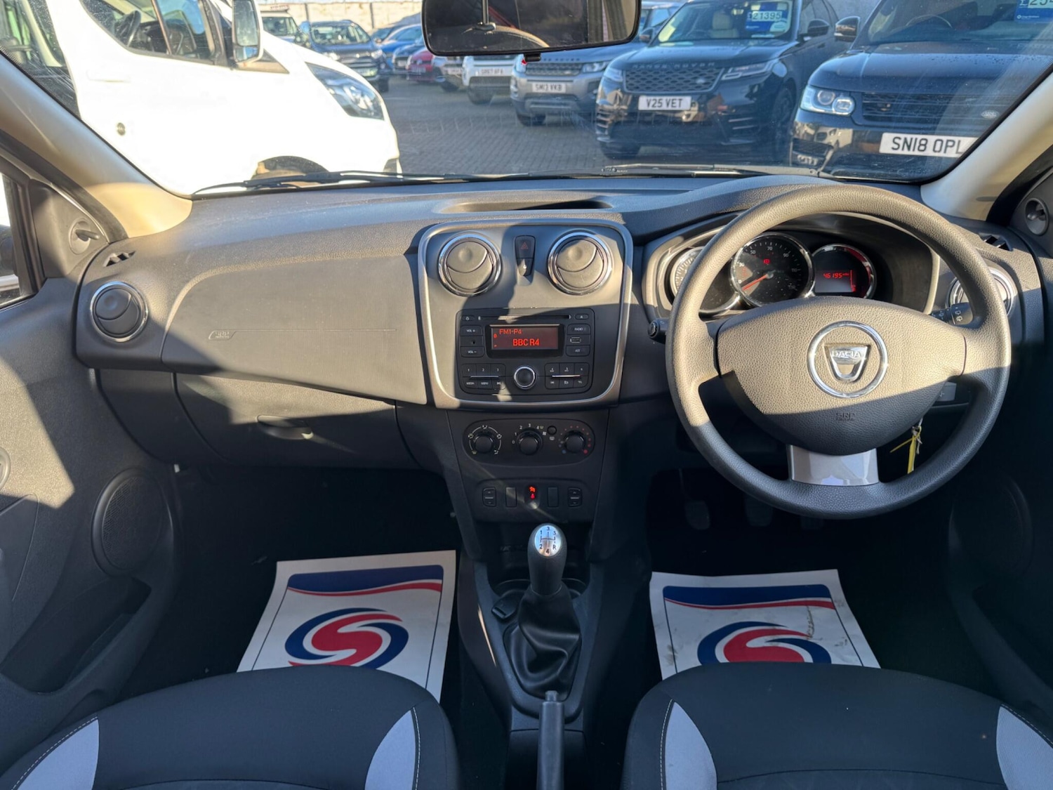 Used Dacia Sandero Stepway 2014 for sale - 76993750: Photo 13