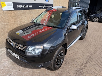 Used Dacia Duster 2016 for sale - 79495984: Photo