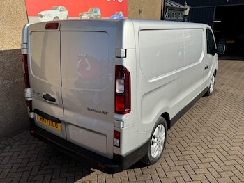 Used Renault Trafic 2017 for sale - 78334607: Photo