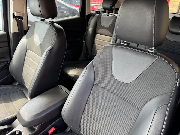 Used Ford Kuga 2015 for sale - 75459088: Photo 19