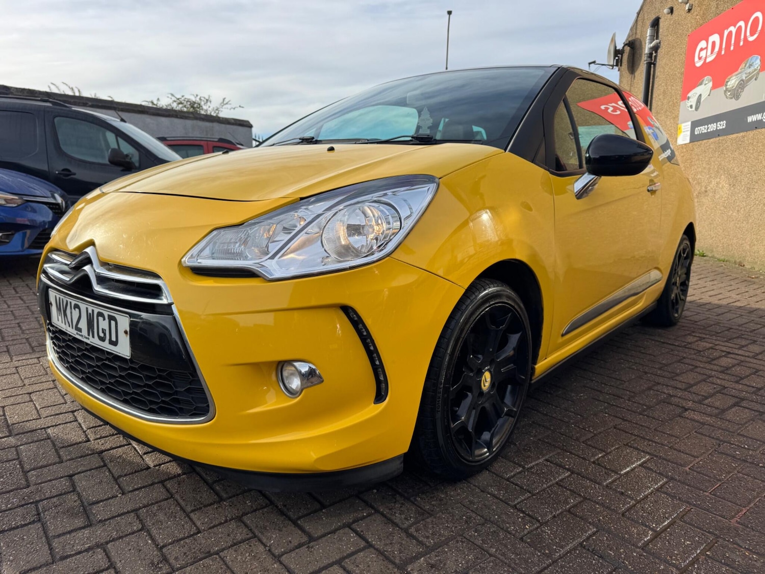 Used Citroen DS3 2012 for sale - 76371703: Photo 6