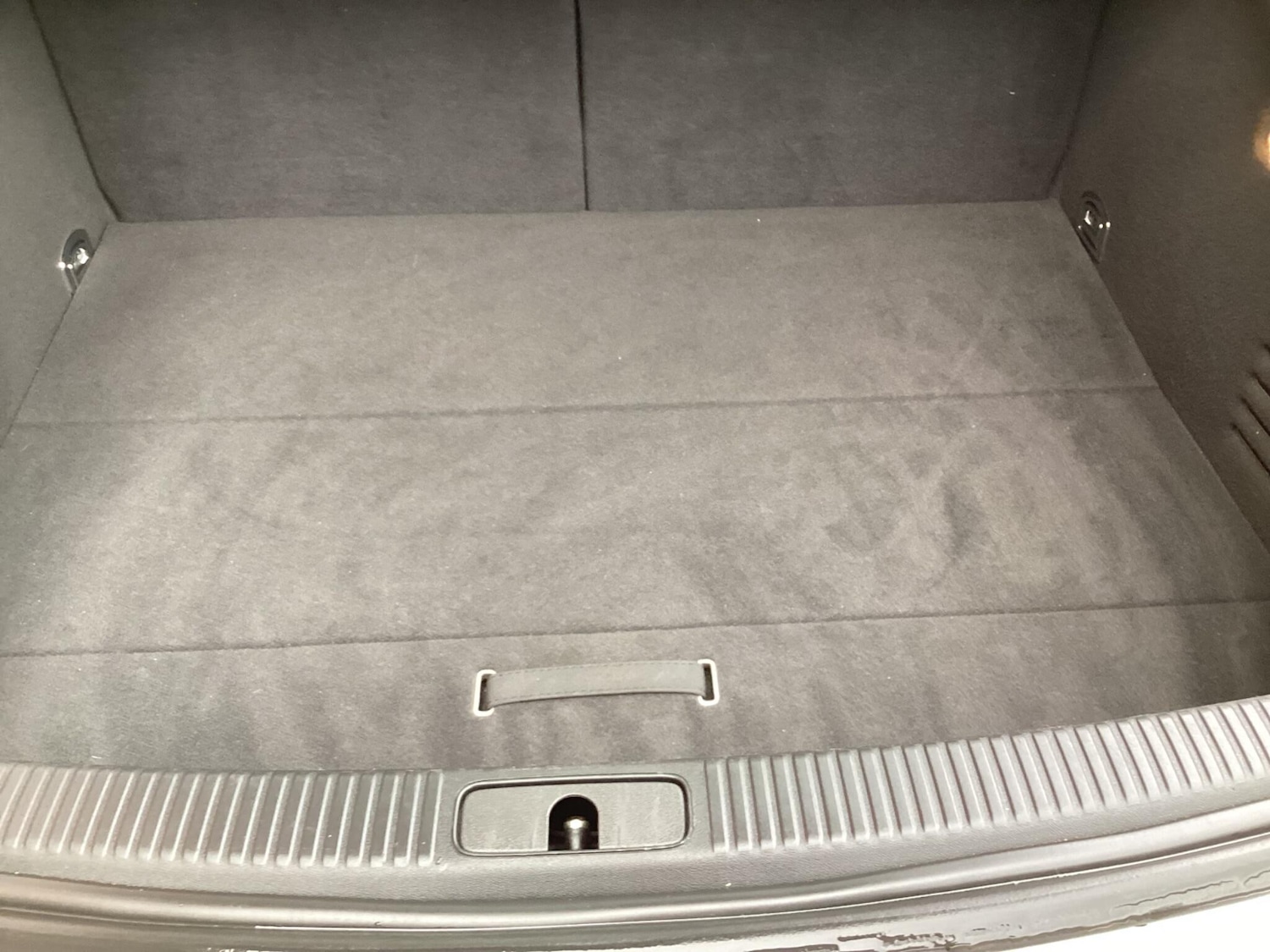 Used Audi TT 2011 for sale - 76433106: Photo 16