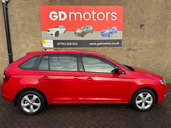 Used Skoda Rapid Spaceback 2014 for sale - 76190065: Photo 3