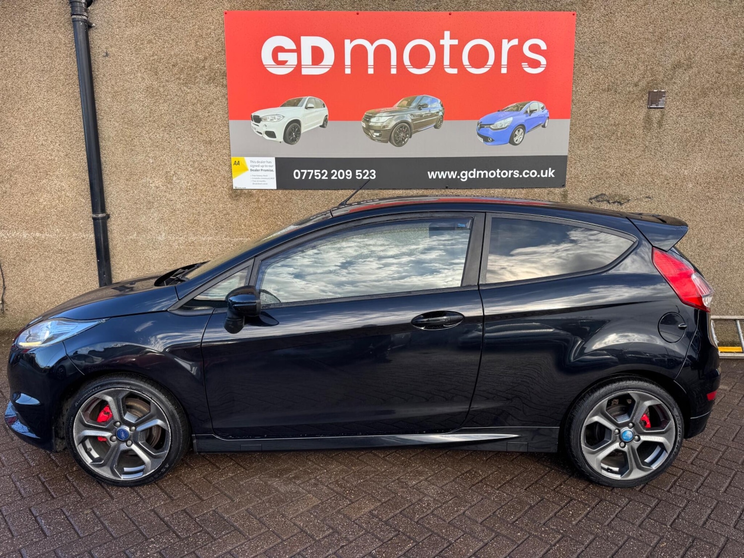 Used Ford Fiesta for sale - 78214441: Photo 2