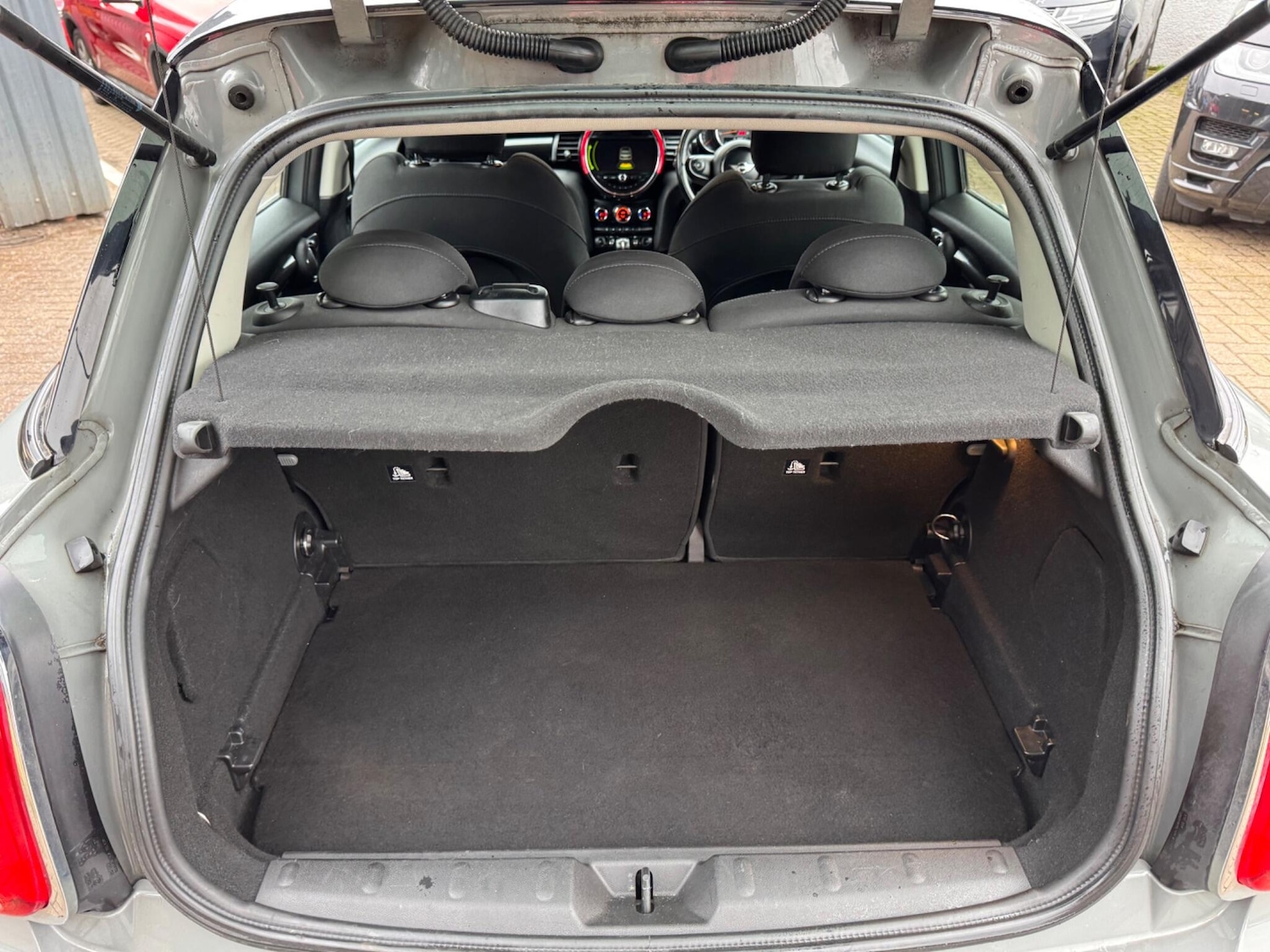 Used MINI Hatch 2016 for sale - 76936683: Photo 12