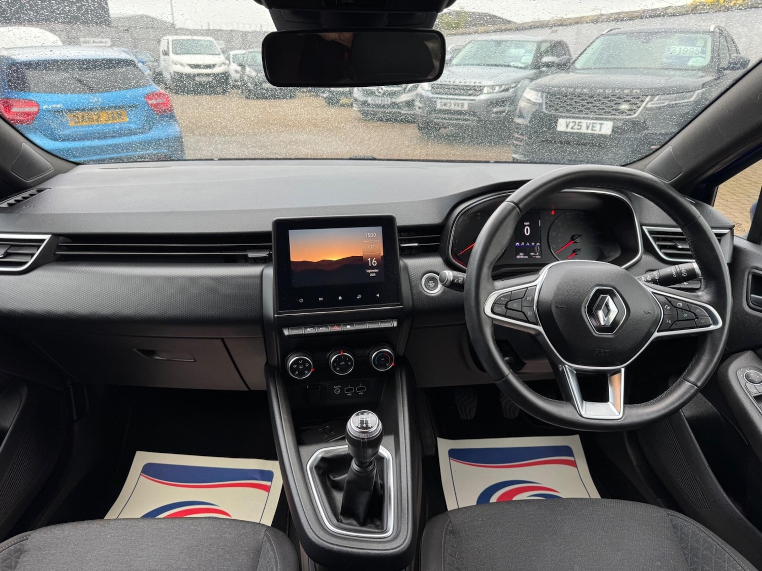 Used Renault Clio 2020 for sale - 75978073: Photo 21