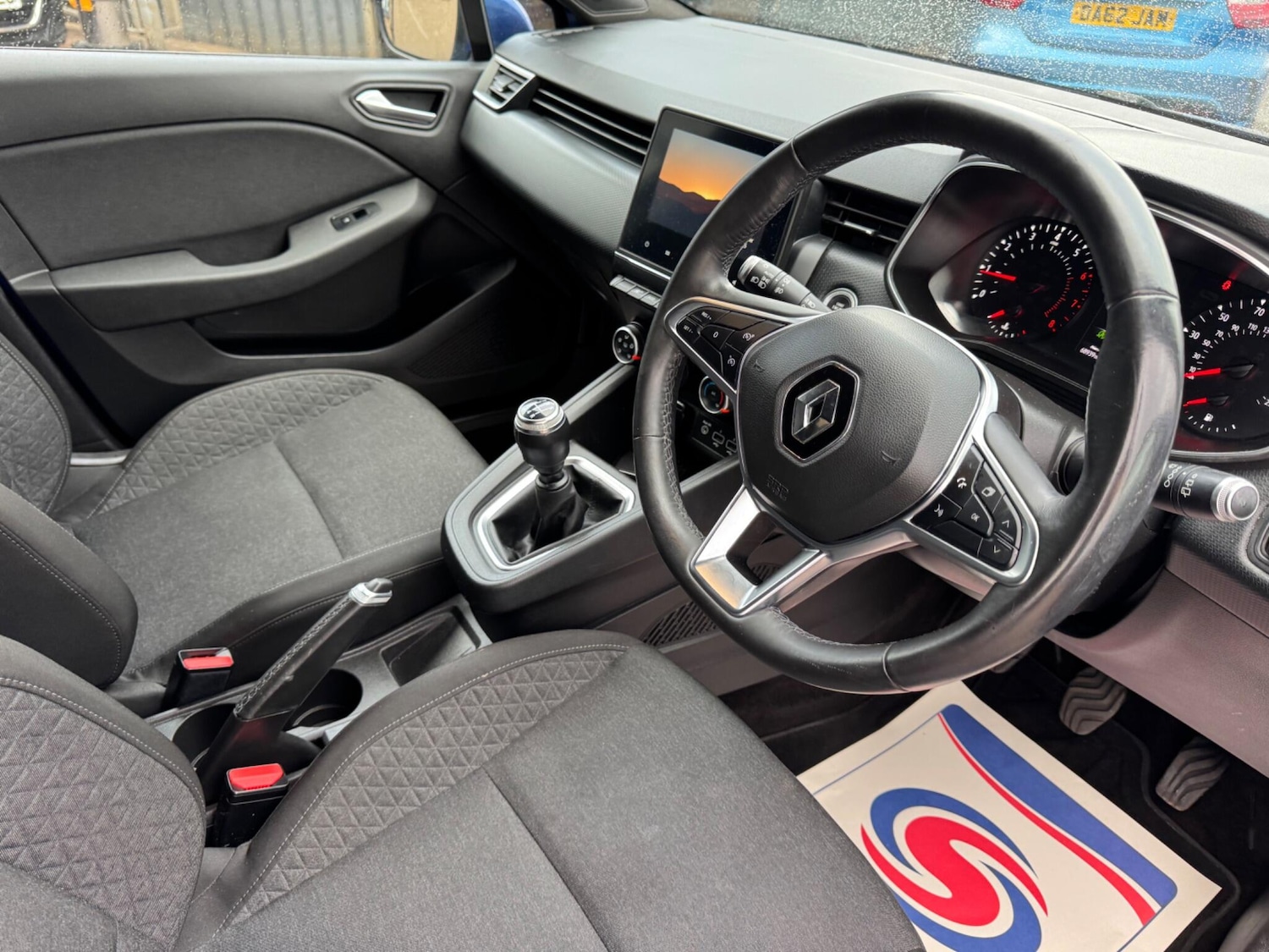 Used Renault Clio 2020 for sale - 75978073: Photo 23