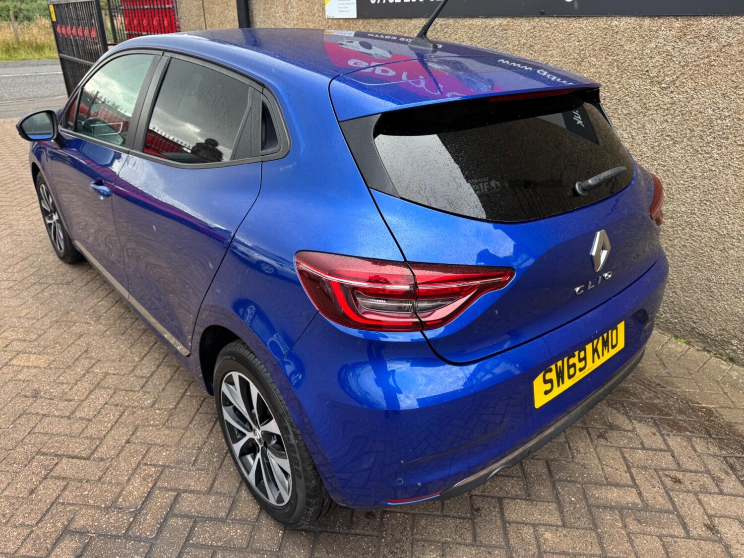 Used Renault Clio 2020 for sale - 75978073: Photo 9