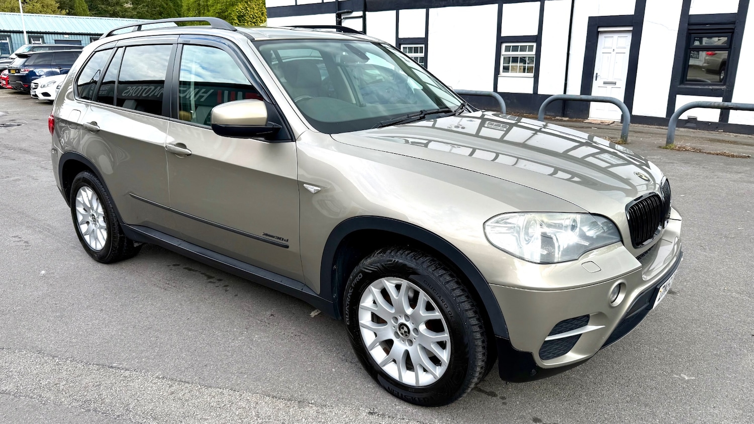 Vehicle 1
