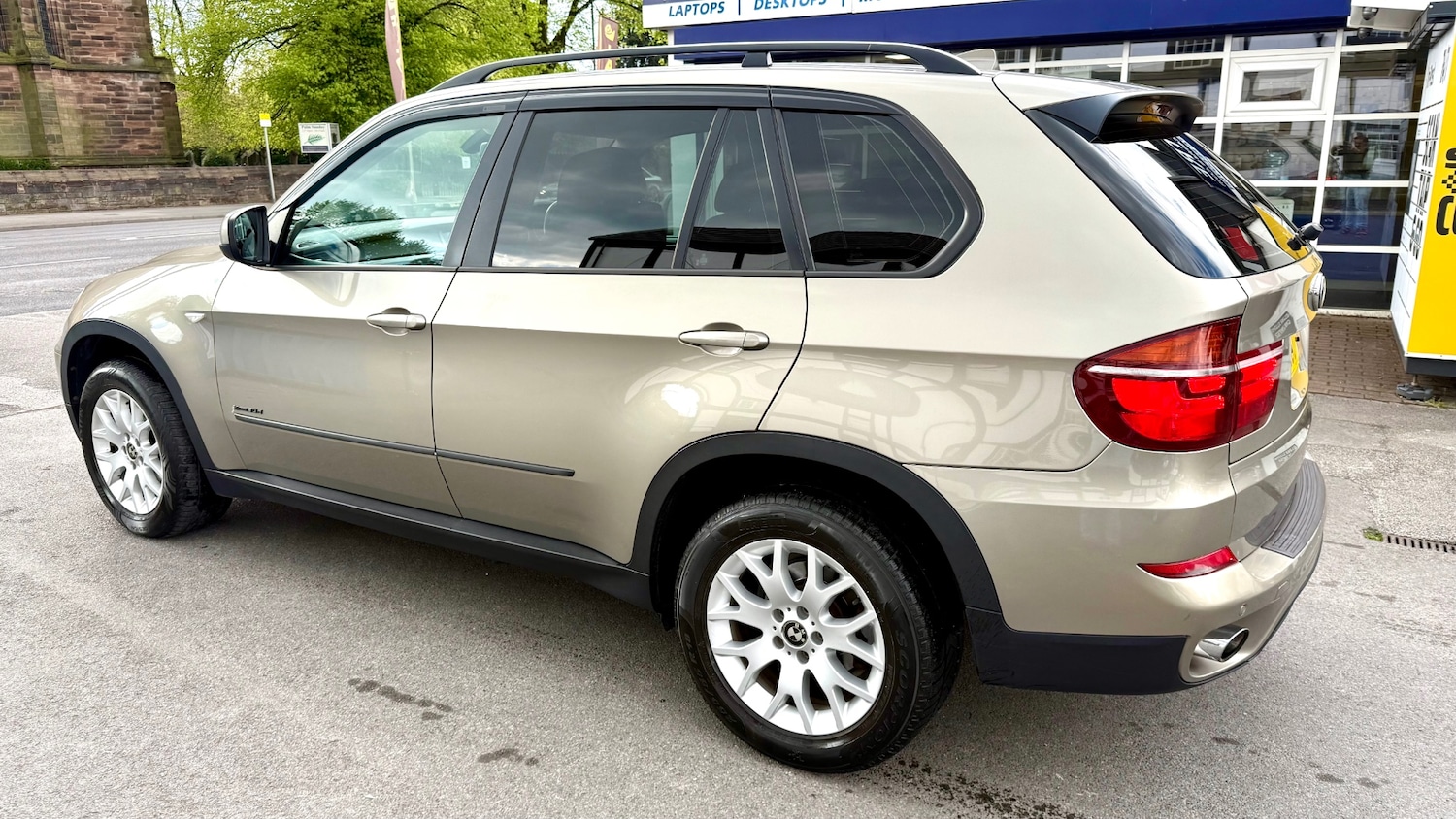 Vehicle 5