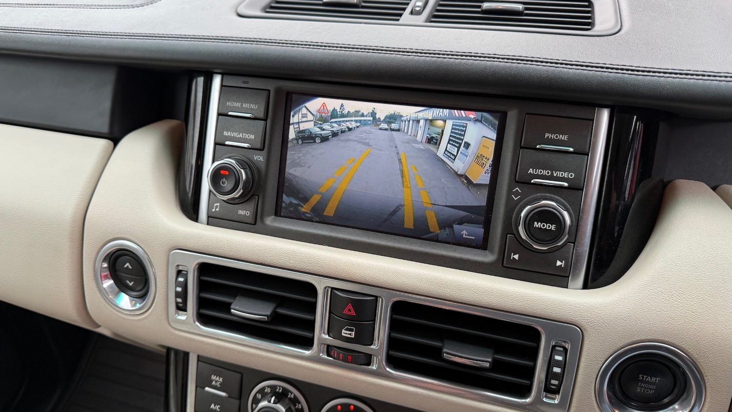 Used Land Rover Range Rover 2011 for sale - 77435910: Photo 15