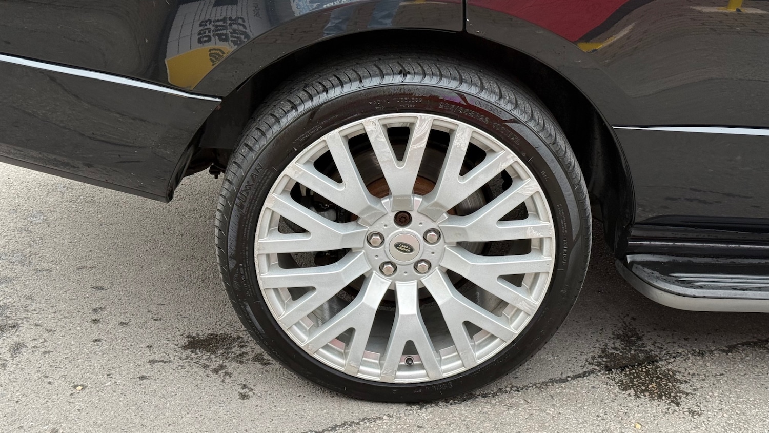 Used Land Rover Range Rover 2011 for sale - 77435910: Photo 17