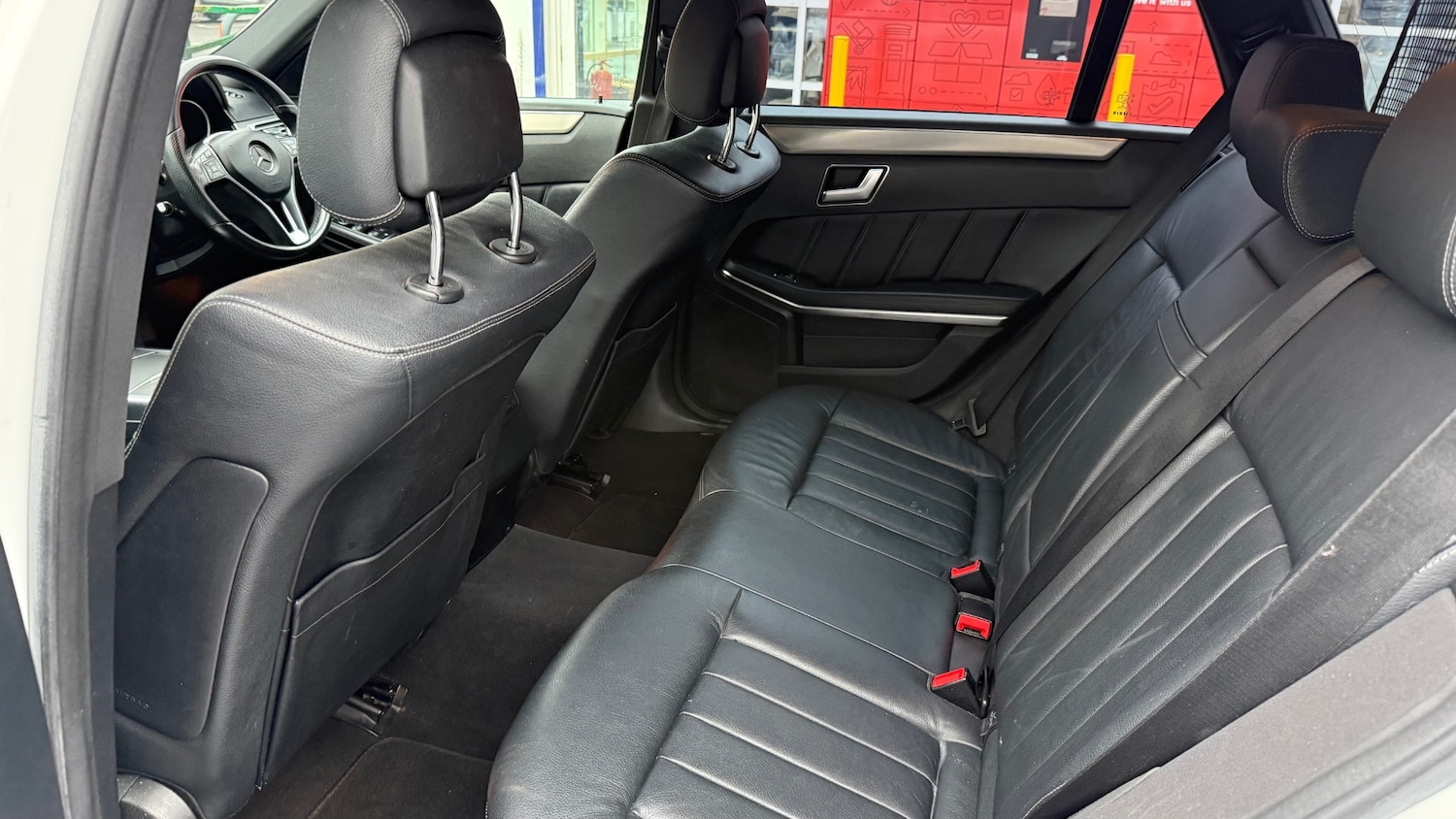 Used Mercedes-Benz E Class 2014 for sale - 77129774: Photo 12