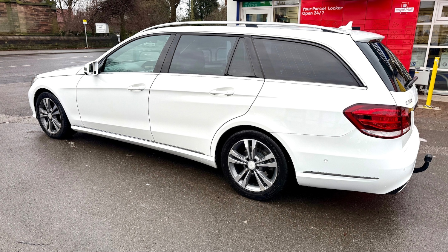 Used Mercedes-Benz E Class 2014 for sale - 77129774: Photo 5