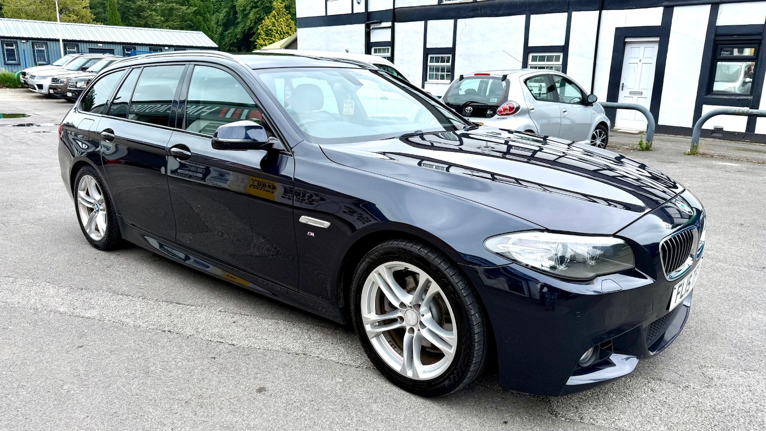 Used BMW 5 Series 2015 for sale - 76891707: Photo 1