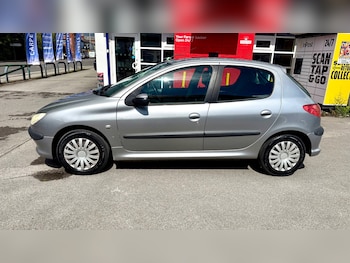 Used Peugeot 206 2004 for sale - 78615185: Photo