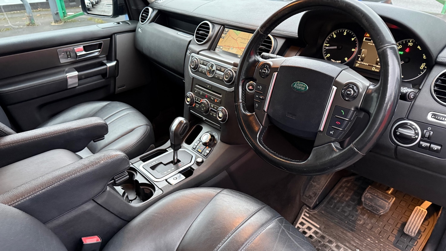 Used Land Rover Discovery 2010 for sale - 77124263: Photo 16