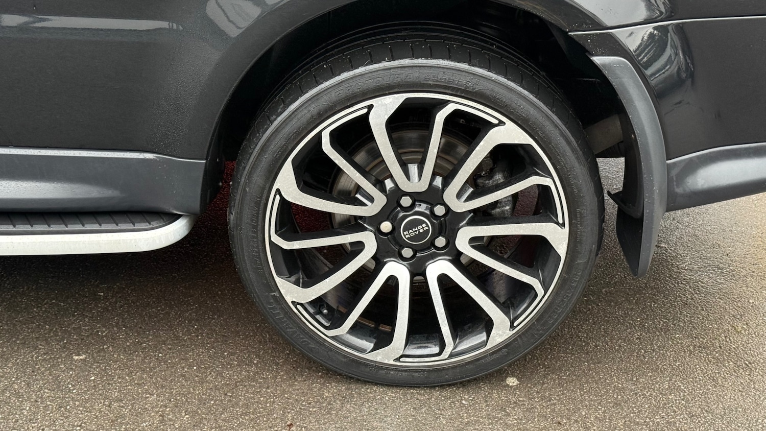 Used Land Rover Range Rover Sport 2010 for sale - 78038825: Photo 20