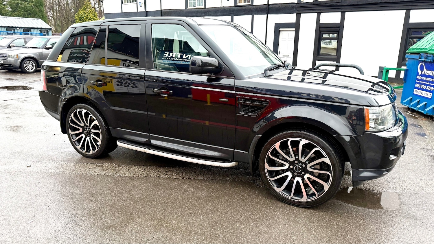 Used Land Rover Range Rover Sport 2010 for sale - 78038825: Photo 8